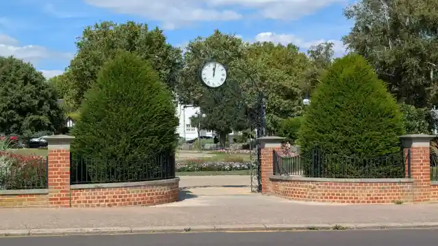 A photo of Entrance to Prittlewell Square Gardens, Southend-on-Sea