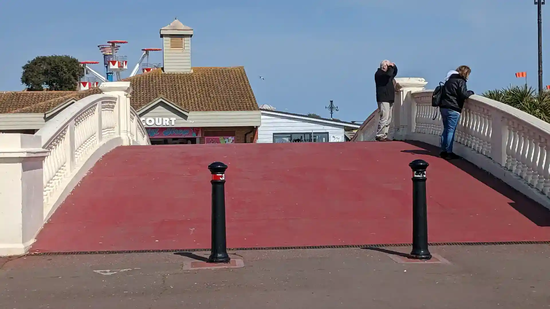 The Footbridge over Pier Gap